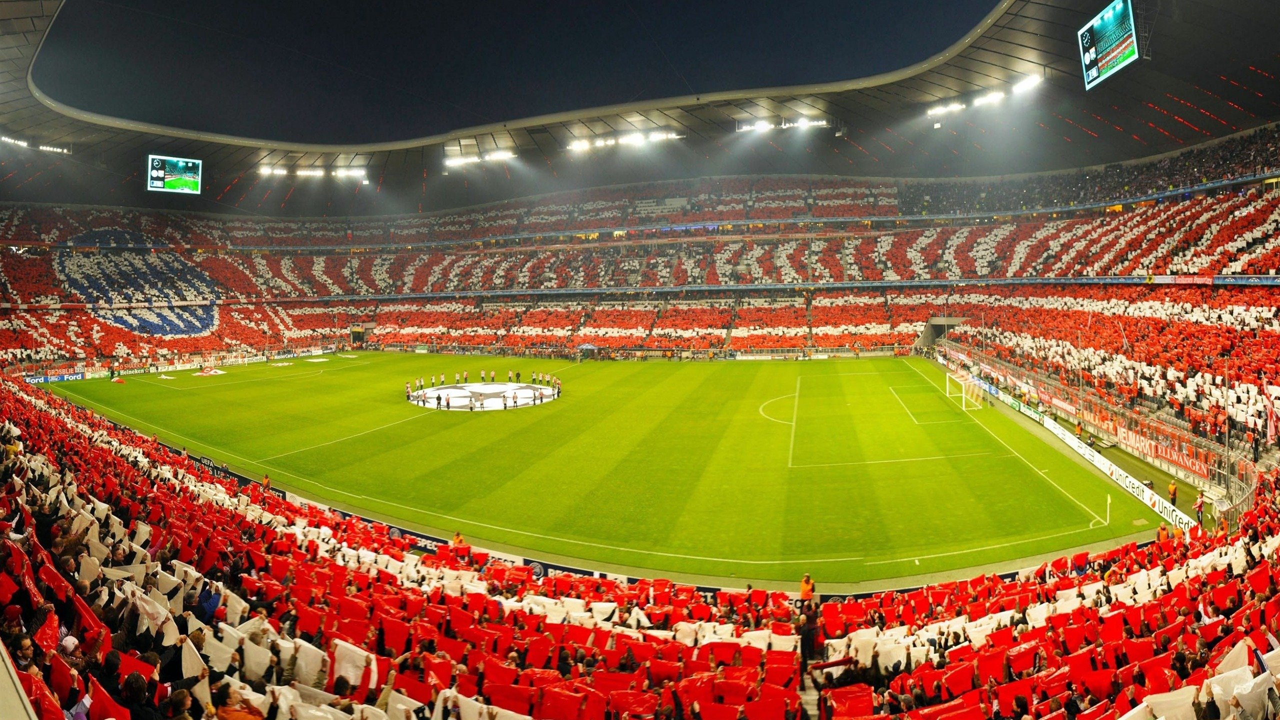 德甲激战：拜仁在补时阶段绝杀多特，榜首变化瞬间发生，德甲拜仁对多特